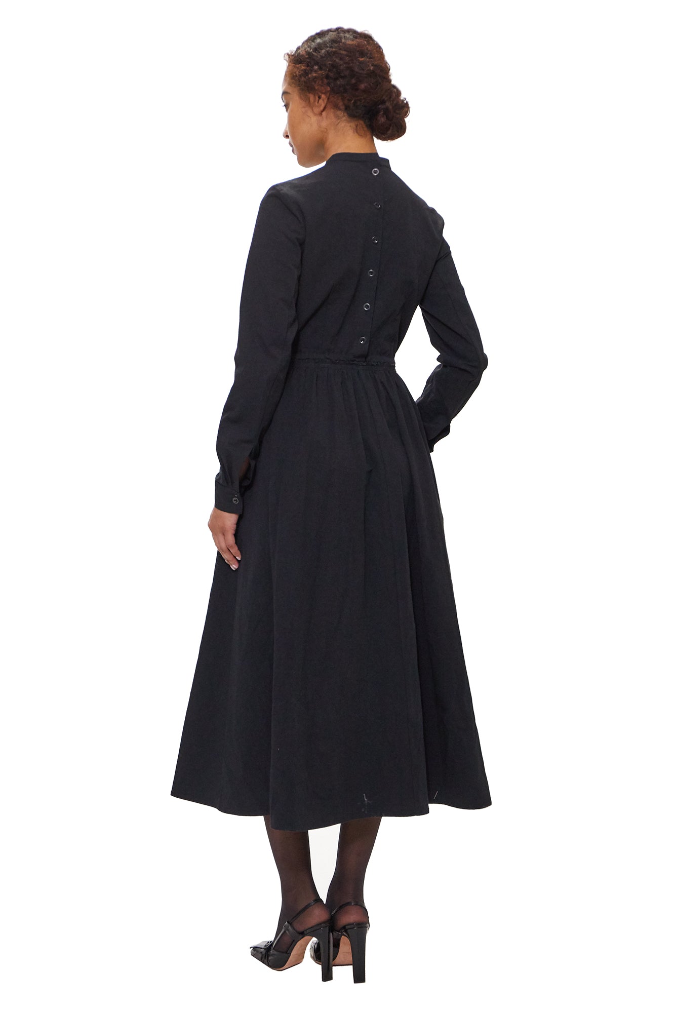 lillian worker dress with collapsible bodice into skirt