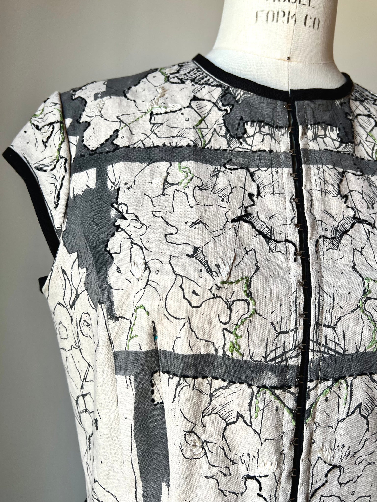 hellebores engineered sketch dress with embroidery