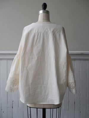 cotton poplin big shirt with embroidered organza lace sleeves