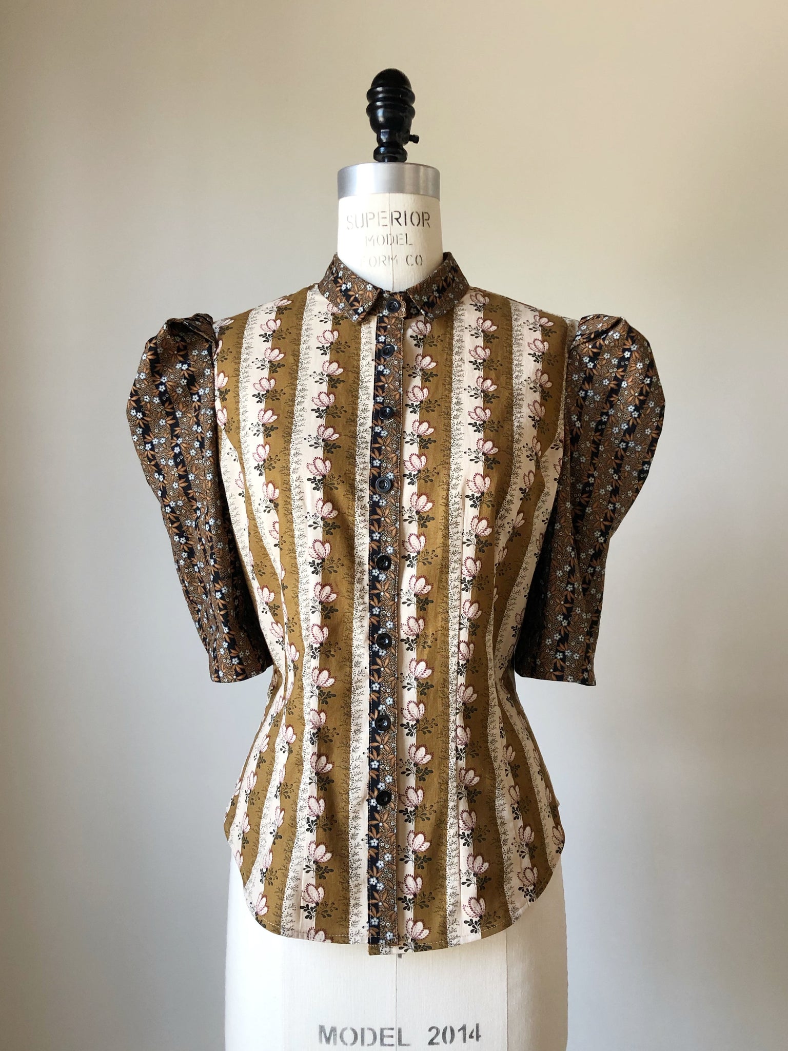 Lillian work shirt in 19th century reproduction prints #2